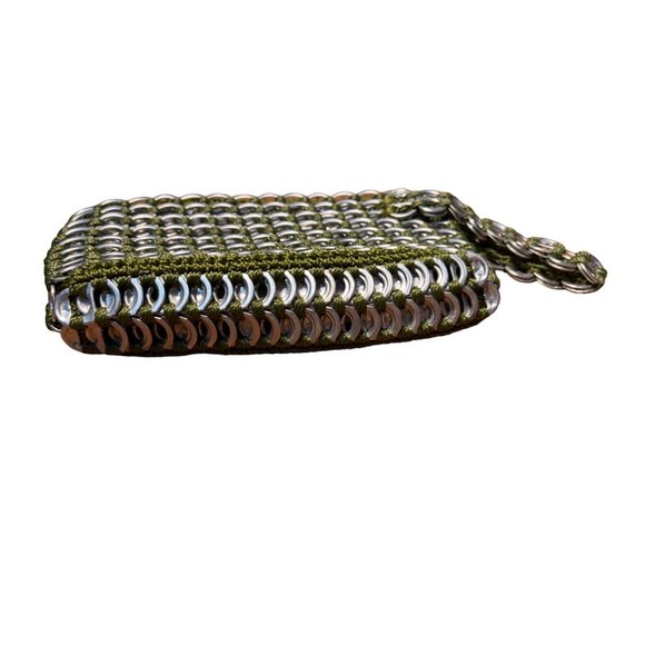 Neide Ambrósio Pretinha Clutch Army Green Silver Pop Tabs Wristlet - Picture 4 of 5